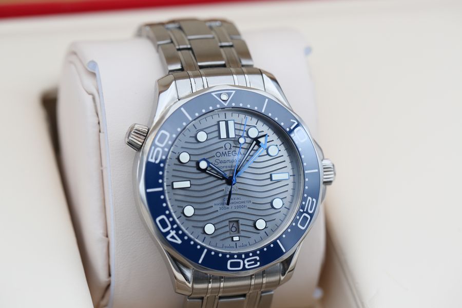 Omega Seamaster Diver 300m 210.30.42.20.06.001